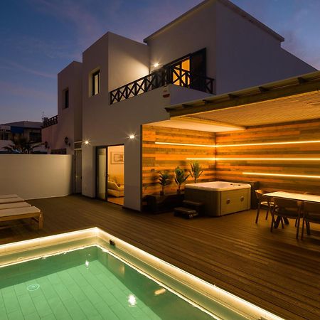 Villa Victoria - Playa Blanca Luaran gambar